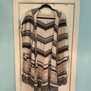 Moth Striped Hooded Cardigan -‎ Black, Gray, Cream box dur1